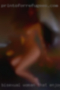 Bisexual woman that enjoys a wanting women lot haha in East TN.